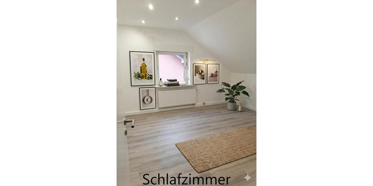 Dachgeschoßwohnung Stolberg (Rheinland) - 3 Zimmer, 98 m&sup2;, 1.050&euro; | Angebot:26671698