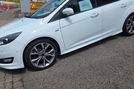 Ford Focus 110.000 km 11.999 &euro; Aachen 52072