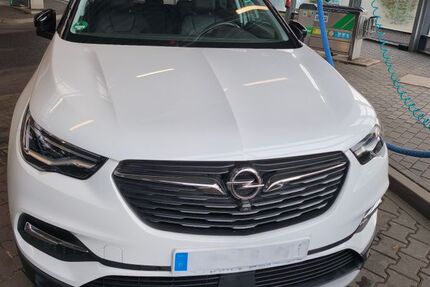 Opel Grandland (X) 55.000 km 17.900 &euro; Düren 52351