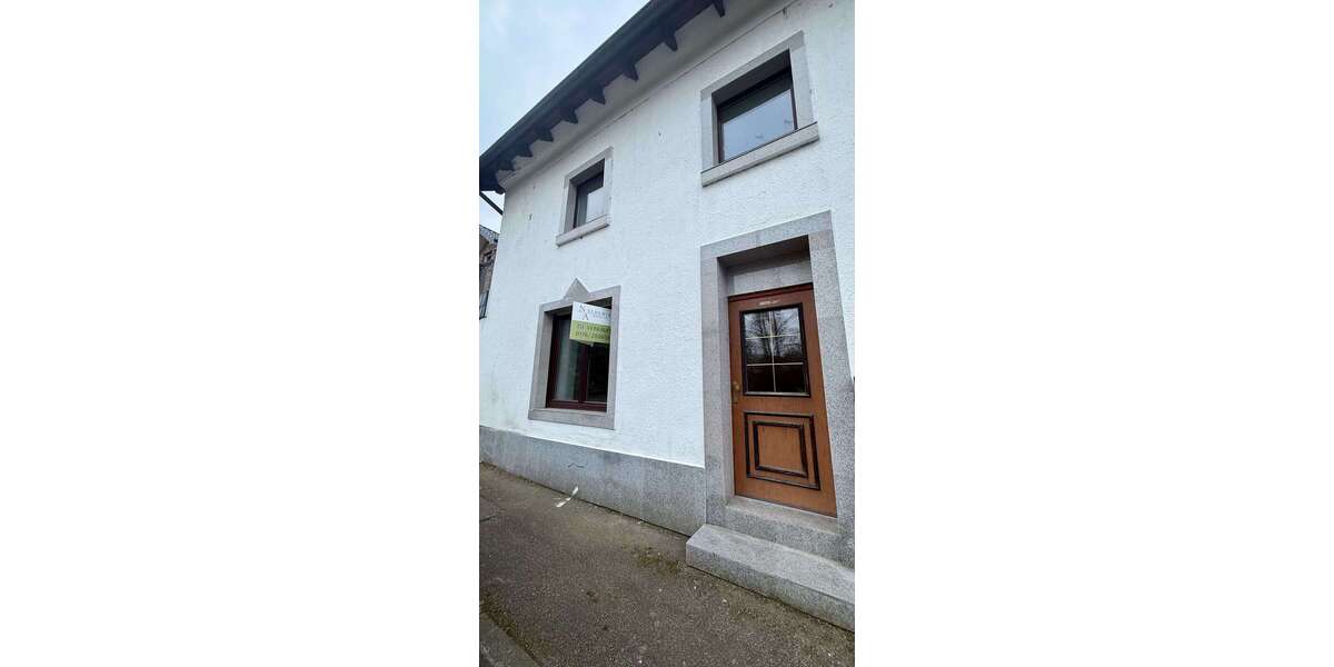 Einfamilienhaus Inden - 10 Zimmer, 254 m&sup2;, 230.000&euro; | Angebot:21406896