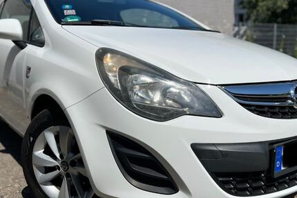 Opel Corsa 108.500 km 3.500 &euro; Aachen 52078