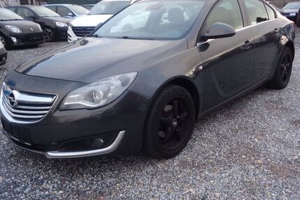 Opel Insignia 292.000 km 2.948 &euro; Alsdorf 52477