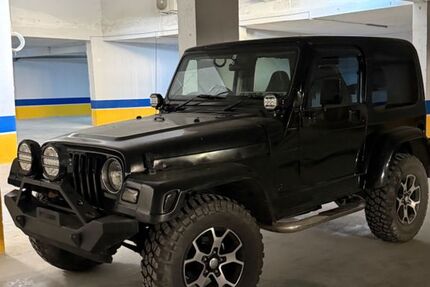 Jeep Wrangler 98.000 km 13.000 &euro; aachen 52064