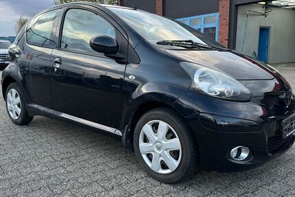 Toyota Aygo (X) 140.000 km 2.999 &euro; Alsdorf 52477