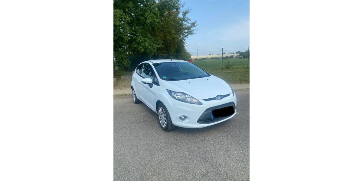 Ford Fiesta 78.197 km 5.500 &euro; Merzenich 52399