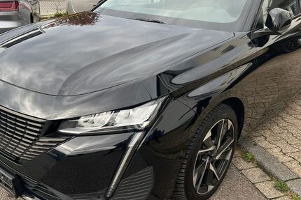 Peugeot 308 155.000 km 13.700 &euro; Aachen 52078