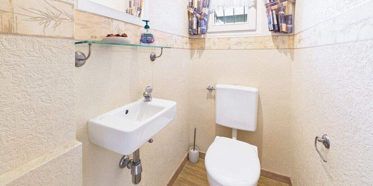 Einfamilienhaus Gangelt Schierwaldenrath - 7 Zimmer, 195 m&sup2;, 439.000&euro; | Angebot:25748237