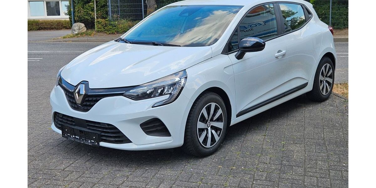 Renault Clio 68.765 km 10.500 &euro; Würselen 52146