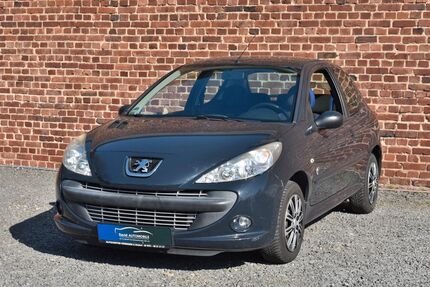 Peugeot 206 104.000 km 2.790 &euro; Düren 52351