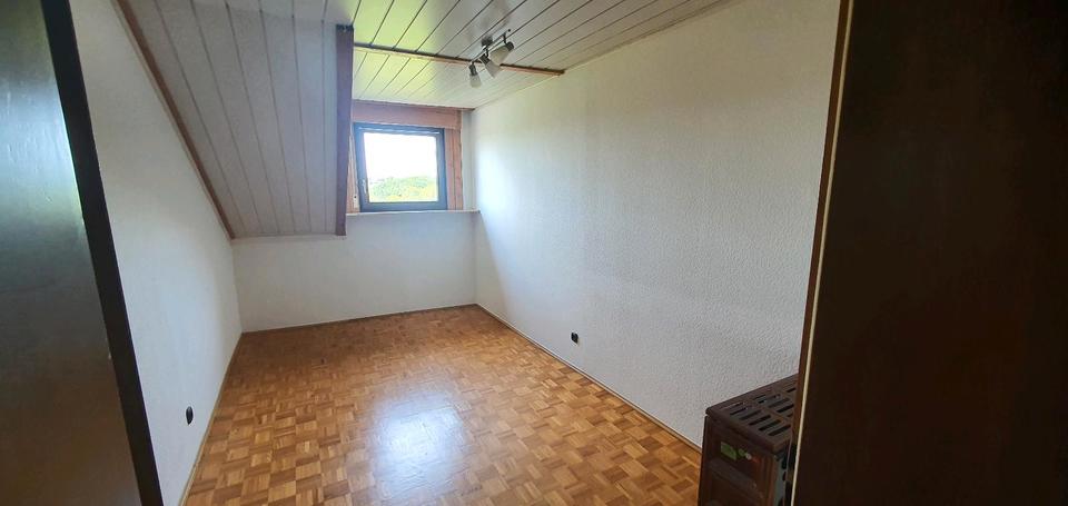 Dachgeschoßwohnung Aachen Eilendorf - 2 Zimmer, 43 m&sup2;, 625&euro; | Angebot:26699623