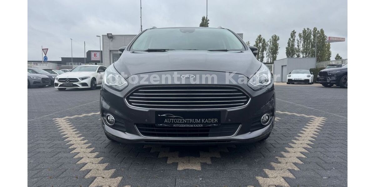 Ford S-Max 146.000 km 18.490 &euro; Eschweiler 52249