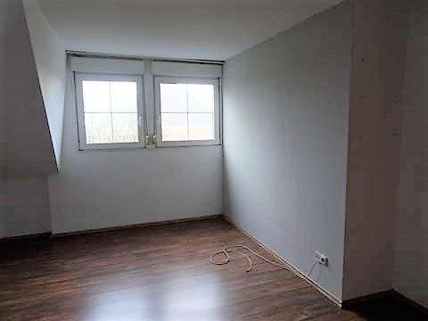 Reihenhaus Herzogenrath - 5 Zimmer, 120 m&sup2;, 1.350&euro; | Angebot:26614756