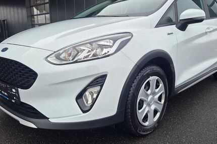 Ford Fiesta 92.000 km 8.990 &euro; Düren 52351