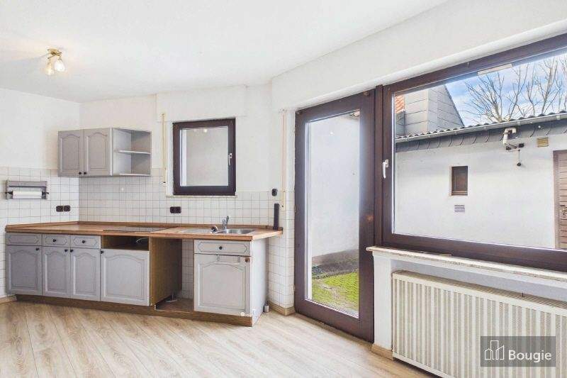 Mehrfamilienhaus, Wohnhaus Heinsberg Oberbruch - 6 Zimmer, 156 m&sup2;, 219.000&euro; | Angebot:25725863