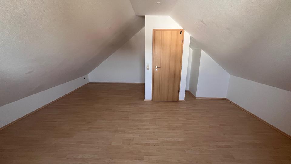 Maisonettenwohnung Bedburg - 2 Zimmer, 80 m&sup2;, 760&euro; | Angebot:25406195