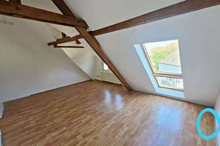 Haus Eschweiler - 7 Zimmer, 240 m&sup2;, 369.000&euro; | Angebot:26091999