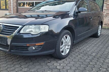 VW Passat 136.337 km 3.650 &euro; Aachen 52070