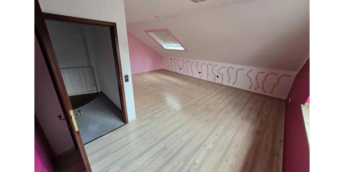 Maisonettenwohnung Eschweiler - 3.5 Zimmer, 115 m&sup2;, 289.000&euro; | Angebot:27024032