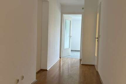 Wohnung Aachen Aachen-Mitte - 3 Zimmer, 90 m&sup2;, 1.250&euro; | Angebot:26972363