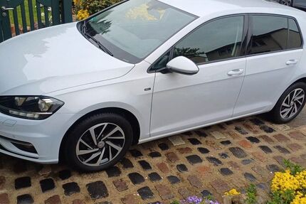 VW Golf 131.000 km 9.300 &euro; Elsdorf 50189
