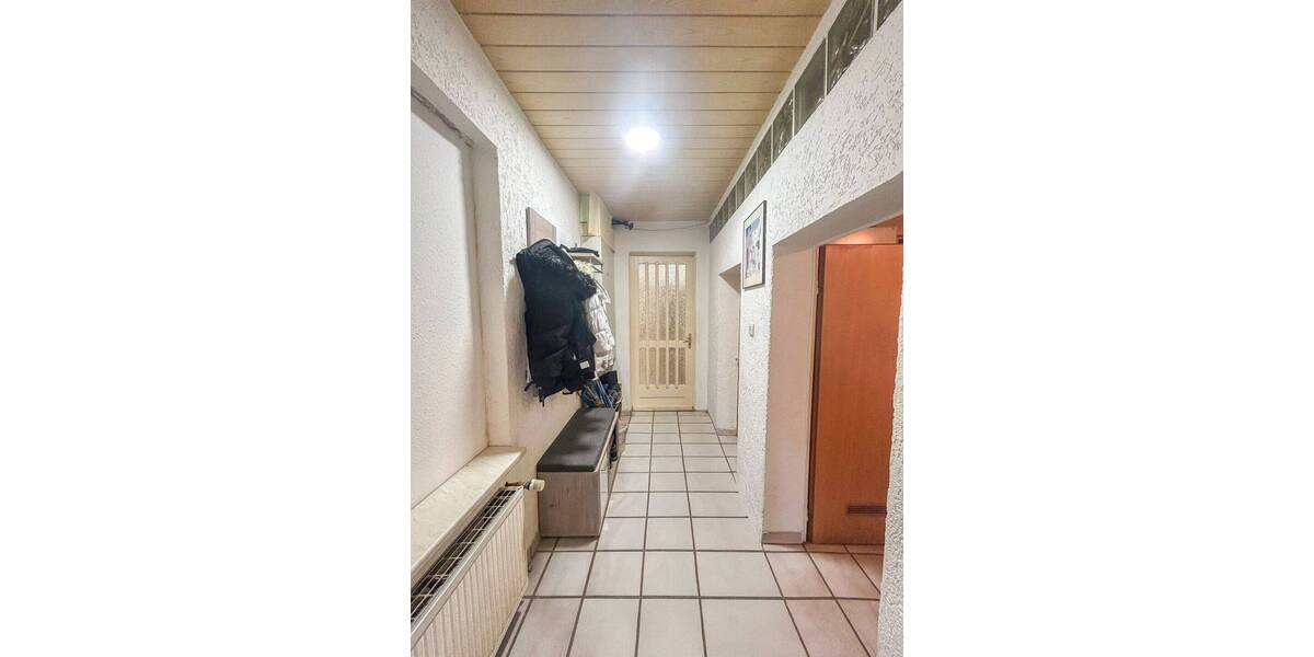 Mehrfamilienhaus, Wohnhaus Übach-Palenberg / Frelenberg Frelenberg - 5 Zimmer, 135 m&sup2;, 415.000&euro; | Angebot:26730984