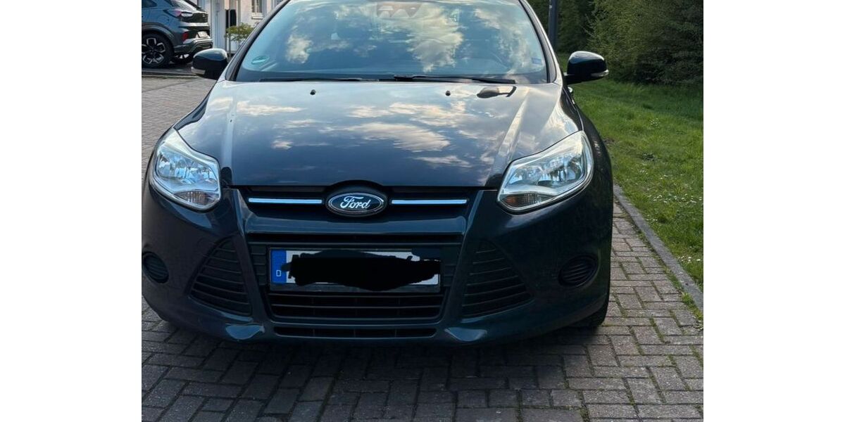 Ford Focus 232.000 km 3.499 &euro; Baesweiler 52499