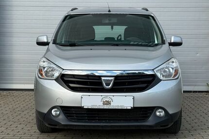 Dacia Lodgy 71.600 km 6.499 &euro; Düren 52349