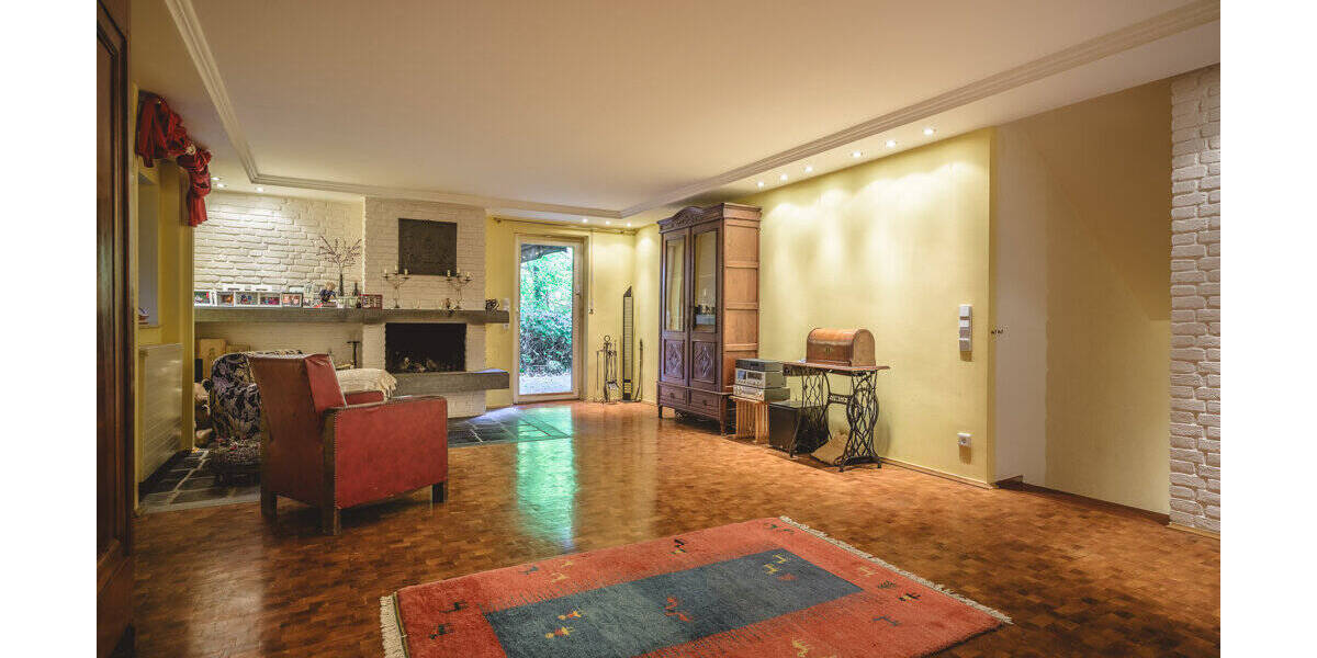 Einfamilienhaus Würselen Bardenberg - 1 Zimmer, 300 m&sup2;, 790.000&euro; | Angebot:26192171