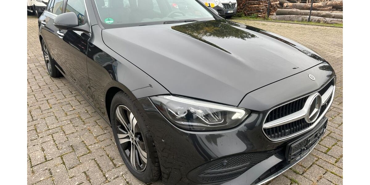 Mercedes-Benz C 300 100.000 km 27.499 &euro; würselen 52146
