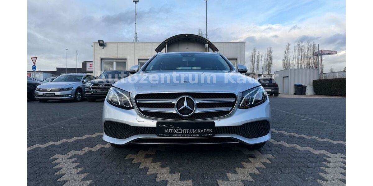 Mercedes-Benz E 220 68.000 km 25.490 &euro; Eschweiler 52249