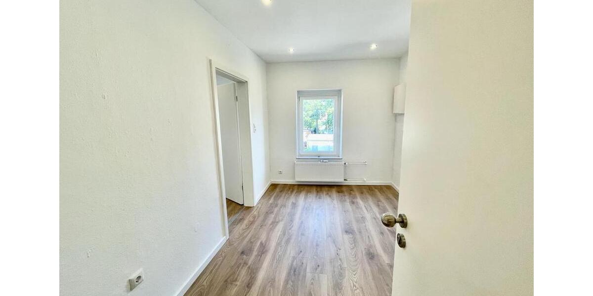 Etagenwohnung Eschweiler - 2 Zimmer, 65 m&sup2;, 950&euro; | Angebot:26618941