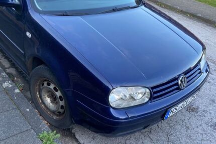 VW Golf 237.346 km 900 &euro; Übach-Palenberg 52531