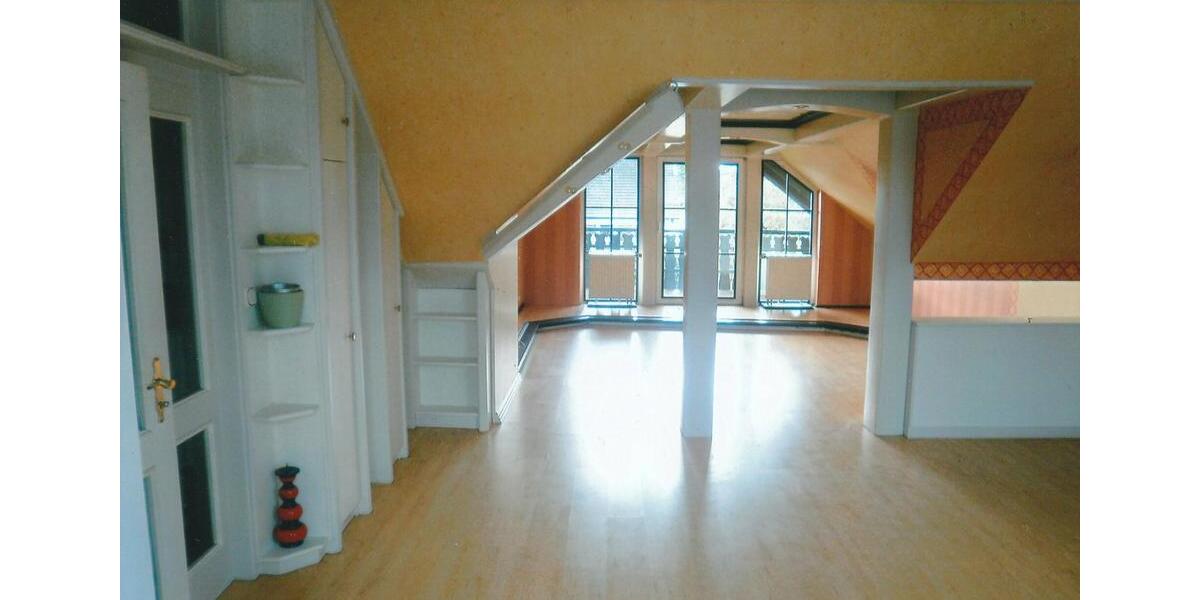 Dachgeschoßwohnung Elsdorf - 2.5 Zimmer, 65 m&sup2;, 520&euro; | Angebot:26008524