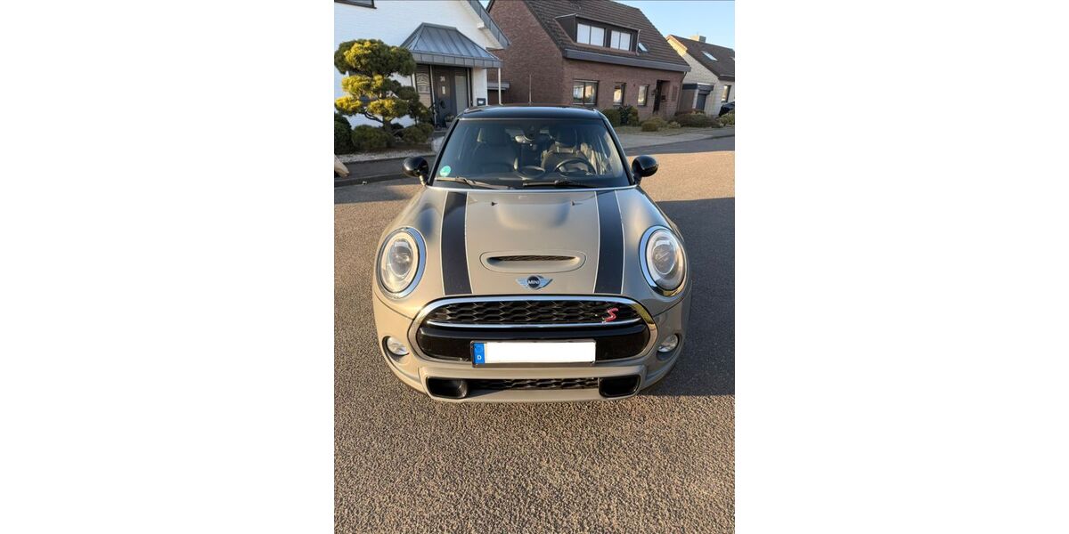 Mini Cooper SD Coupé 148.000 km 11.000 &euro; Herzogenrath 52134