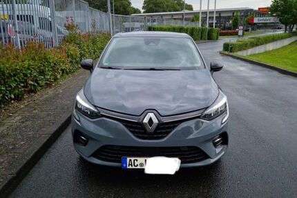Renault Clio 49.350 km 12.400 &euro; Aachen 52066