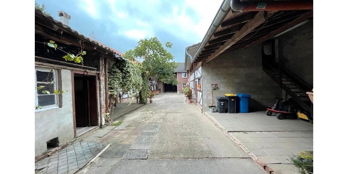 Bauernhaus, Landhaus Jülich - 6 Zimmer, 180 m&sup2;, 570.000&euro; | Angebot:23827999