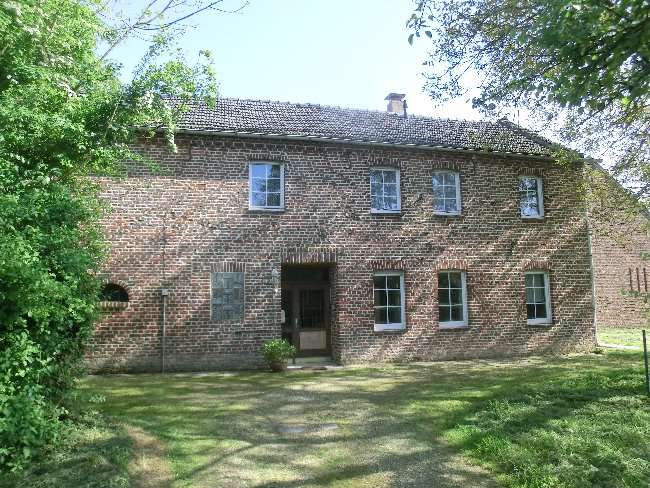 Einfamilienhaus Heinsberg - 6 Zimmer, 146 m&sup2;, 328.000&euro; | Angebot:23992786
