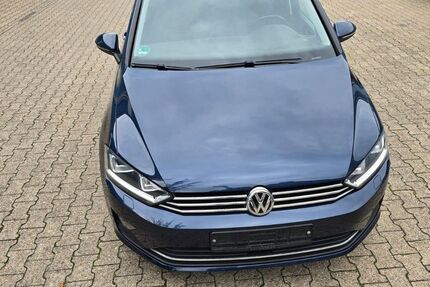 VW Golf 180.000 km 9.999 &euro; Aachen 52068
