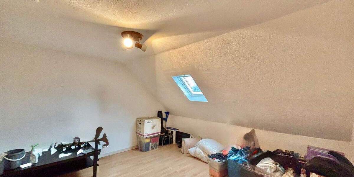 Reihenmittelhaus Herzogenrath Kohlscheid - 7 Zimmer, 320.000&euro; | Angebot:26555291