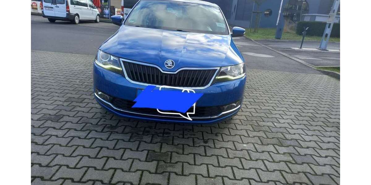 Skoda Rapid/Spaceback 109.000 km 8.200 &euro; Aachen 52066