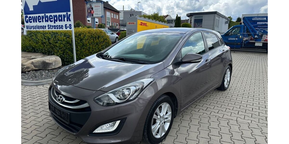 Hyundai i30 144.175 km 5.990 &euro; Stolberg 52222