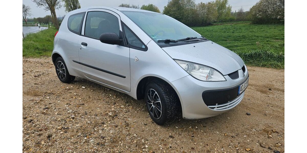 Mitsubishi Colt 260.000 km 1.500 &euro; Aldenhoven 52457