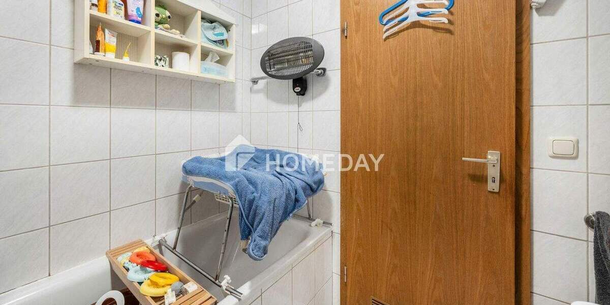 Etagenwohnung Jülich Pattern - 3 Zimmer, 100 m&sup2;, 199.000&euro; | Angebot:25737560