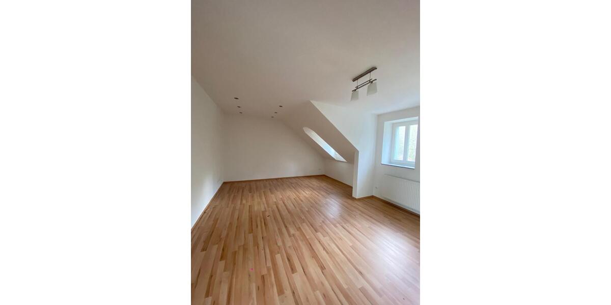 Dachgeschoßwohnung Würselen - 2.5 Zimmer, 50 m&sup2;, 570&euro; | Angebot:23760031
