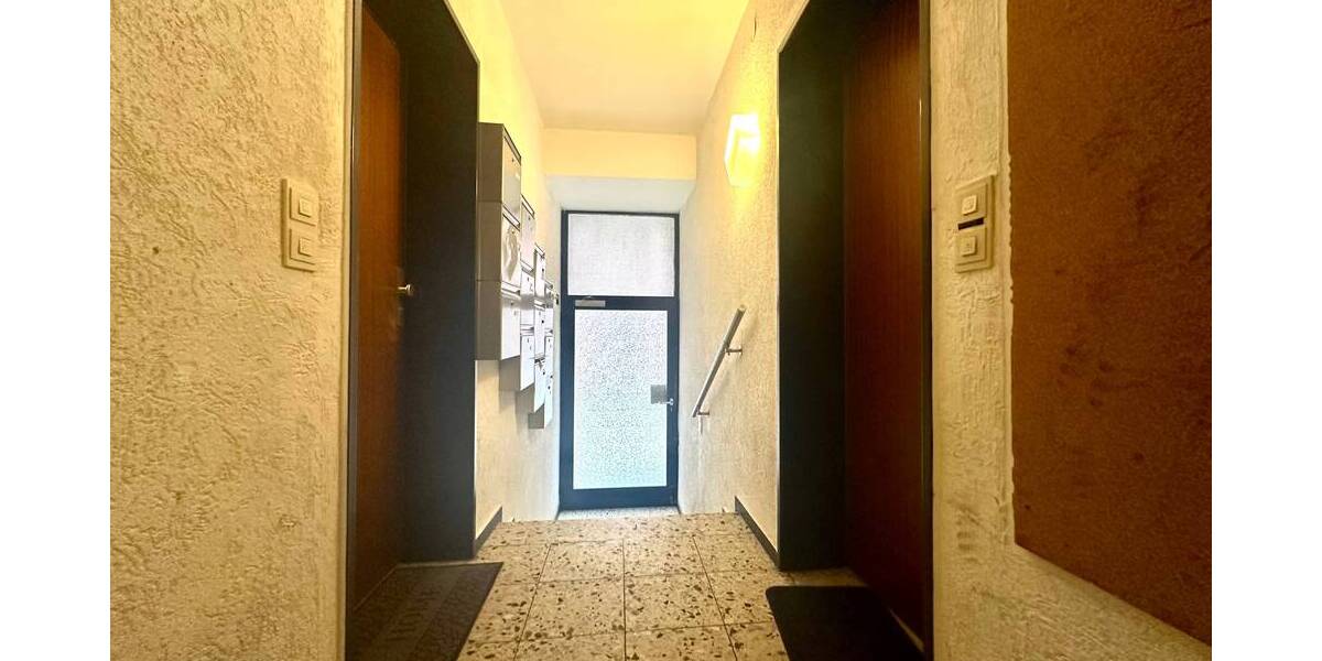 Etagenwohnung Alsdorf Schaufenberg - 2 Zimmer, 44 m&sup2;, 98.000&euro; | Angebot:25683251