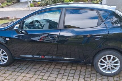 Seat Ibiza 180.900 km 3.499 &euro; Übach- Palenberg 52531