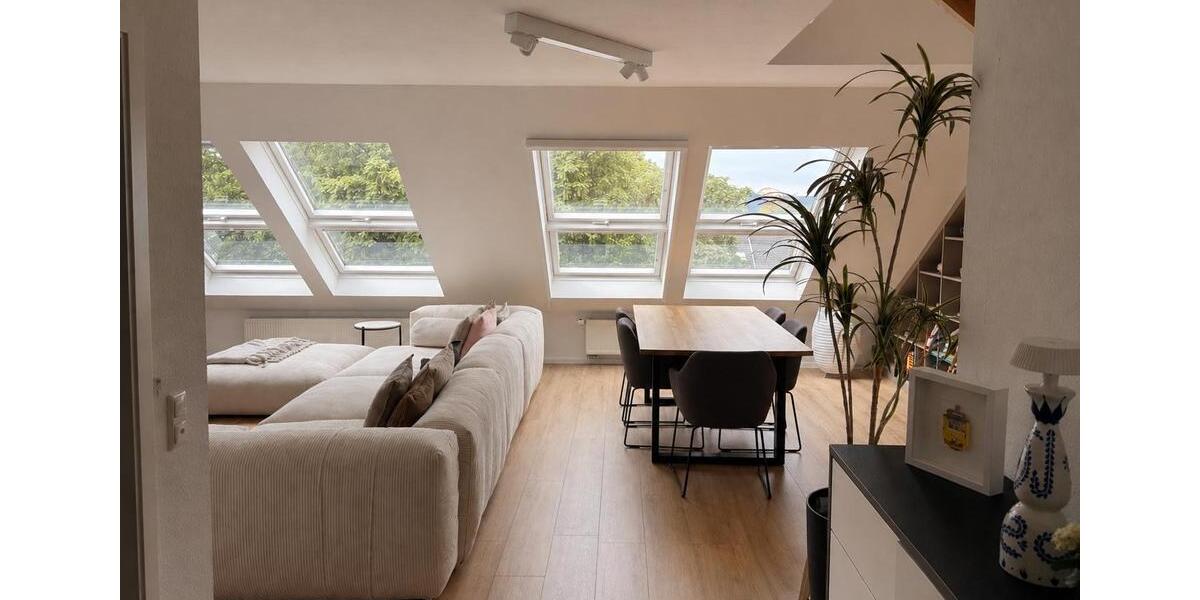 Maisonettenwohnung Düren Distelrath - 2 Zimmer, 110 m&sup2;, 1.210&euro; | Angebot:26548419