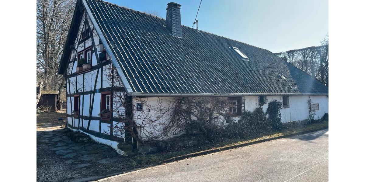 Bauernhaus, Landhaus Monschau - 7 Zimmer, 256 m&sup2;, 249.000&euro; | Angebot:26126906