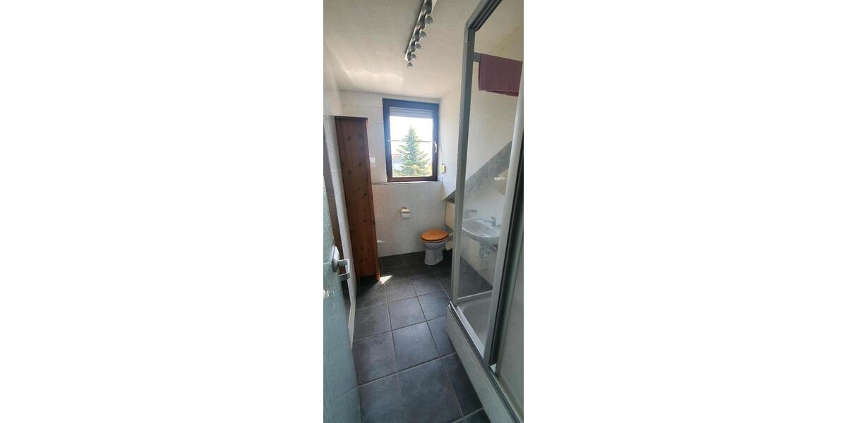 Dachgeschoßwohnung Aachen Eilendorf - 2 Zimmer, 43 m&sup2;, 625&euro; | Angebot:26699623