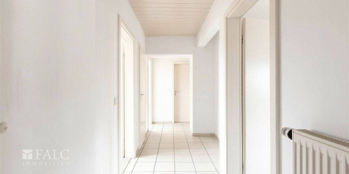Etagenwohnung Eschweiler Pumpe - 3 Zimmer, 86 m&sup2;, 730&euro; | Angebot:26826164